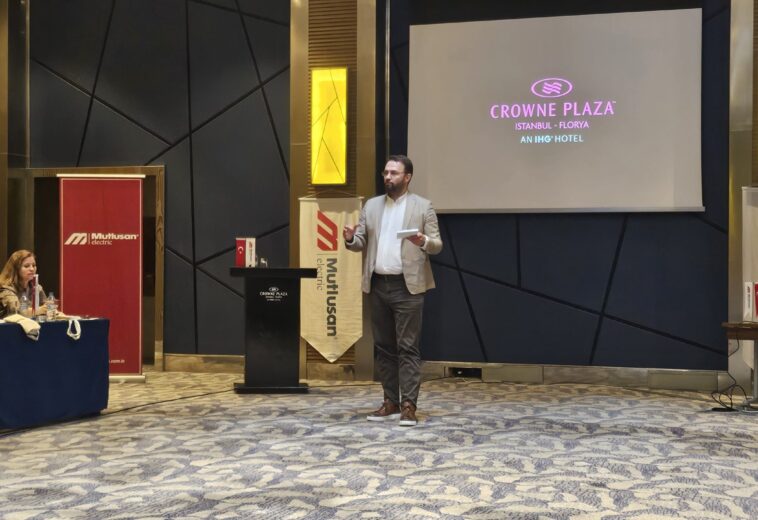 Mutlusan Satış Toplantısı: Performans Değerlendirme ve Eğitim Sonuçları